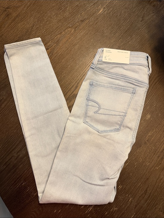 American Eagle Outfitters Denim - American Eagle Outfitters Light Wash Skinny Jeans NWT